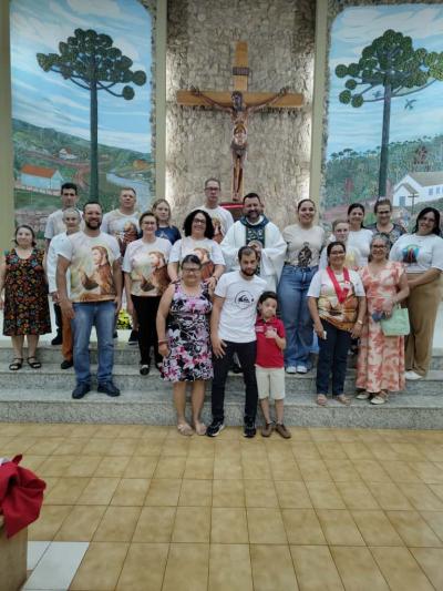 Encerramento das Novenas de Nossa Senhora Aparecida reúne centenas de devotos em Laranjeiras do Sul